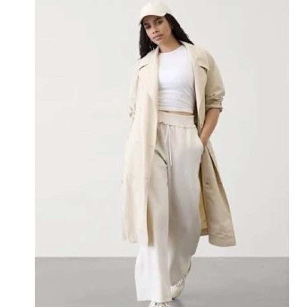 NWT Athleta Luna Trench - L Bone